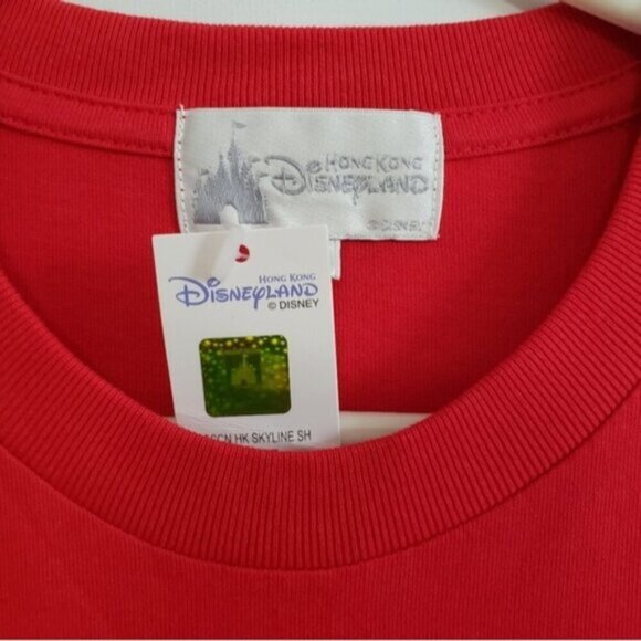 New Disneyland Hong Kong Red Graphic Tee Size Large Mickey Minnie Donald… - Picture 8 of 15